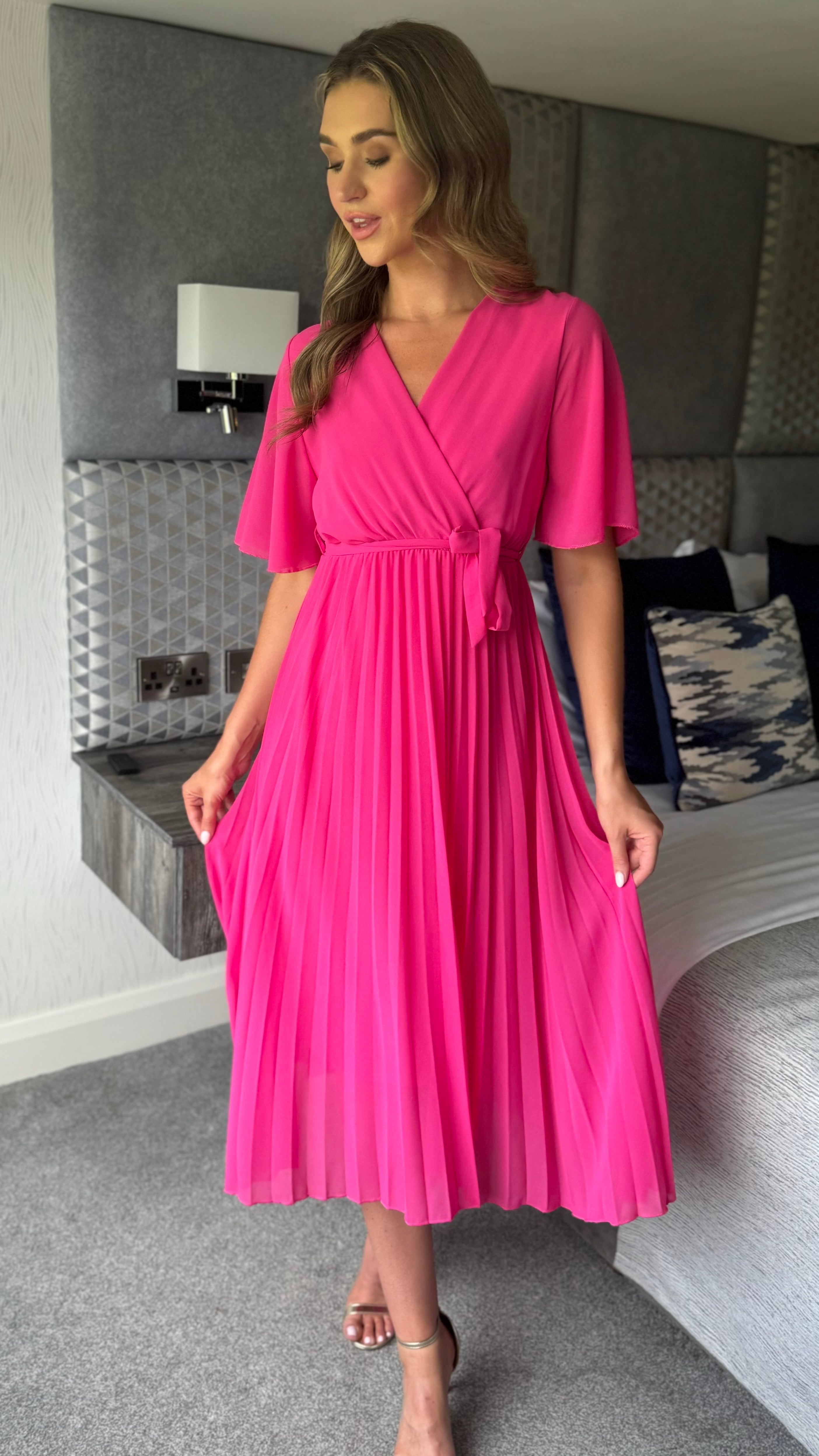Averi-London™ | Lucy Midi Dress