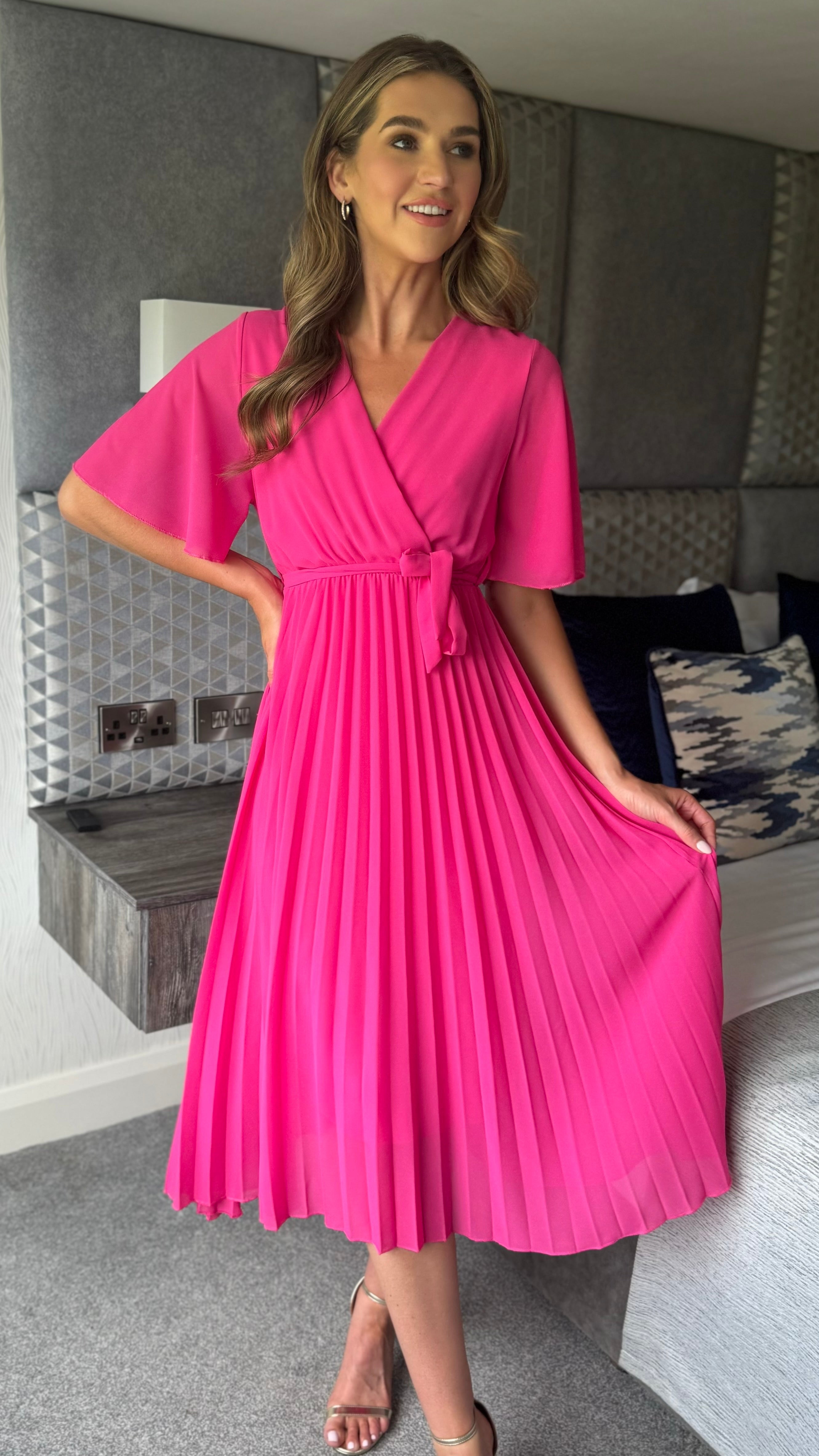 Averi-London™ | Lucy Midi Dress