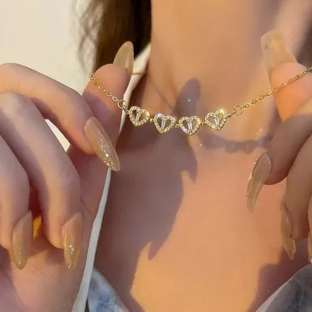 Averi-London™ | Ofelia Heart Necklace
