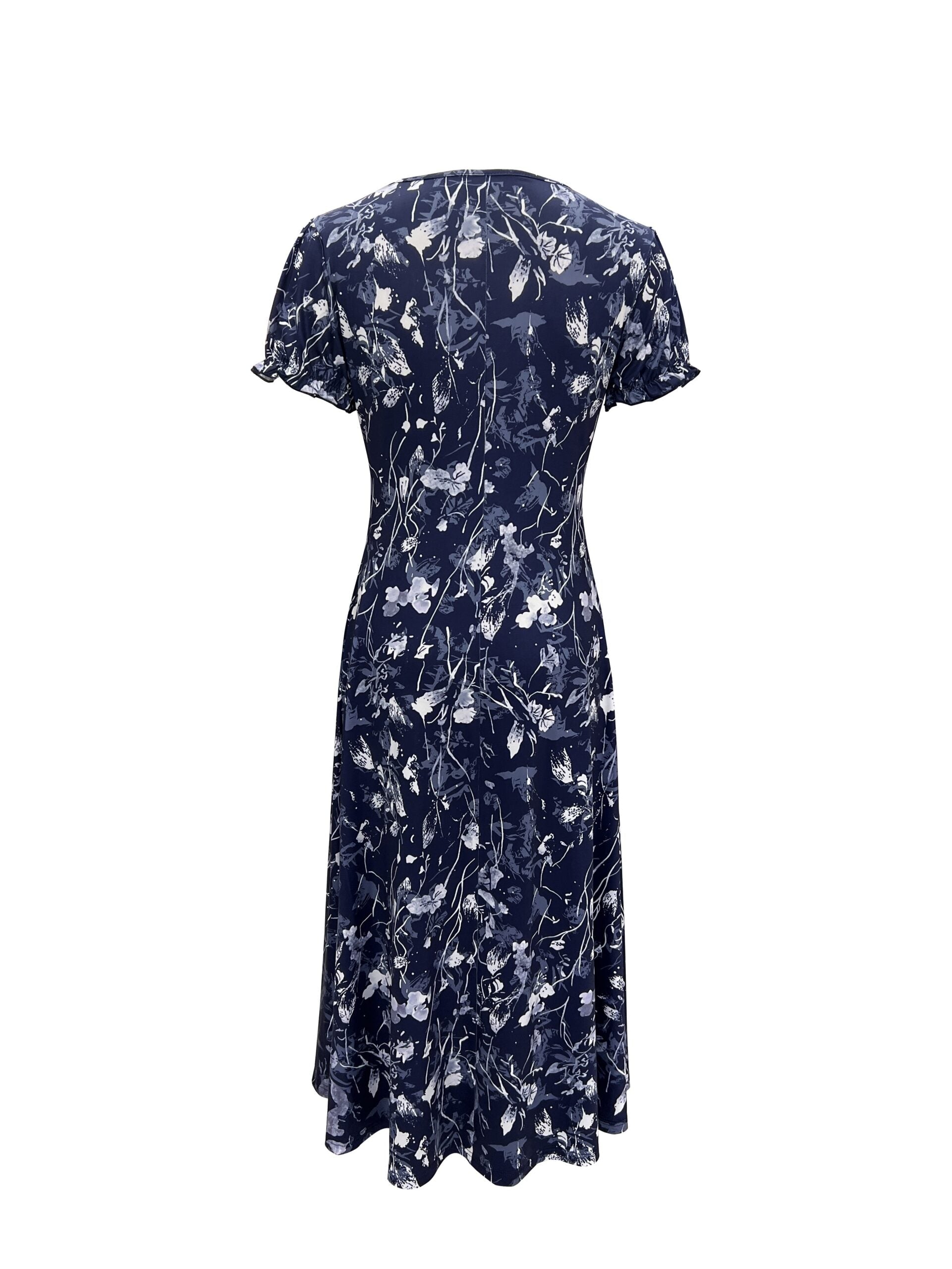Janique - Floral Pattern