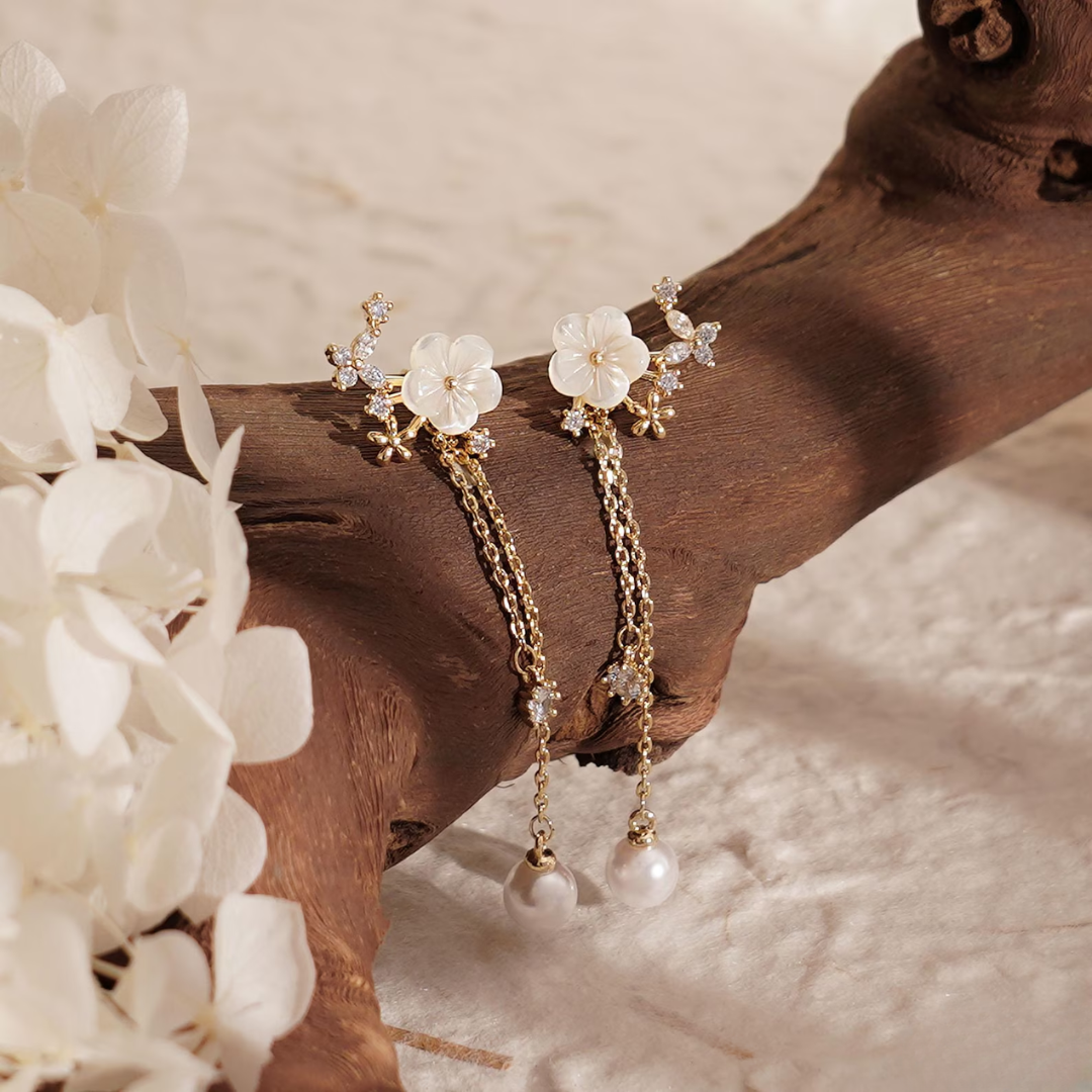 Averi-London™ | Fleuria Pearl Earrings